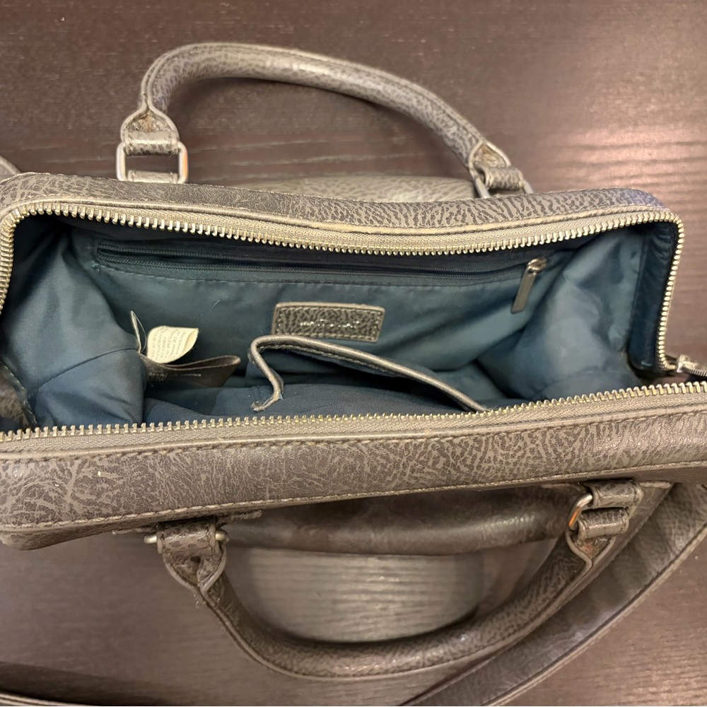 Matt & Nat Gray Vegan Leather Purse with Teal Lining